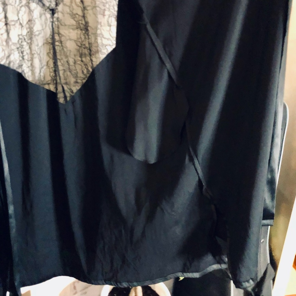 COPY - Victoria’s Secret Lace Inset Robe - Picture 8 of 10